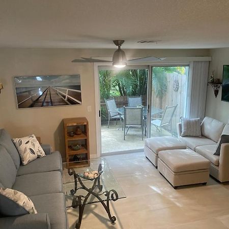 Coastal Townhome In Jupiter 1 Mile To Beach! エクステリア 写真