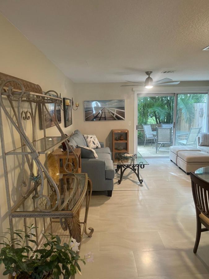Coastal Townhome In Jupiter 1 Mile To Beach! エクステリア 写真