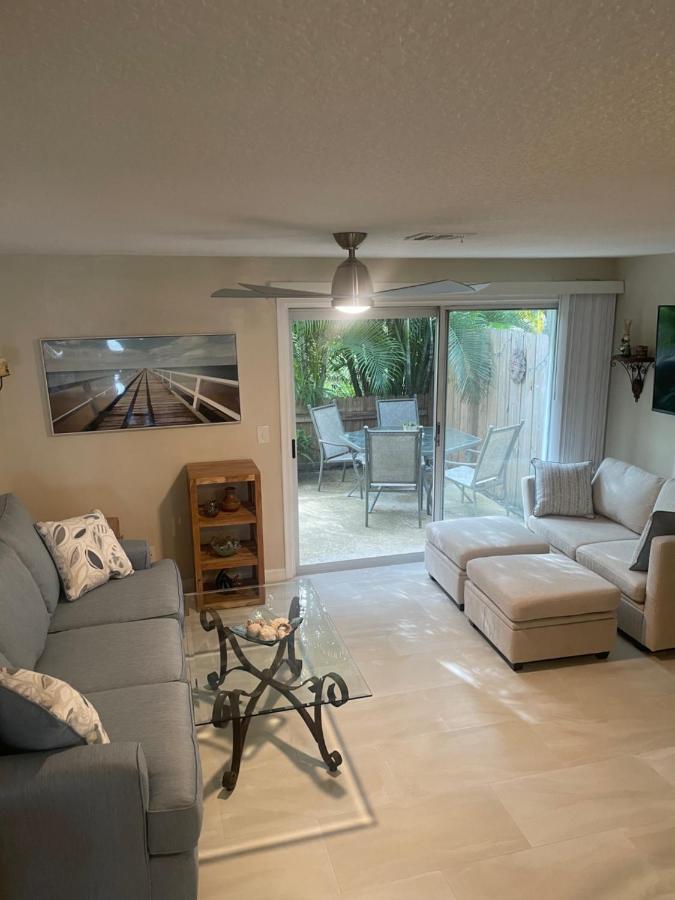 Coastal Townhome In Jupiter 1 Mile To Beach! エクステリア 写真