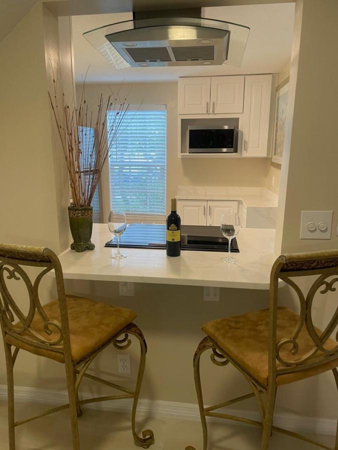 Coastal Townhome In Jupiter 1 Mile To Beach! エクステリア 写真
